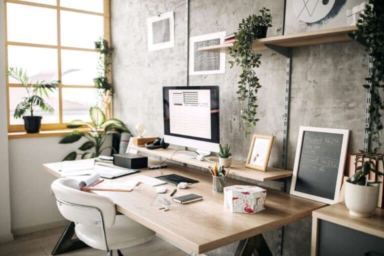 Productive Spaces in Aurora – Setting Up Your Home Office